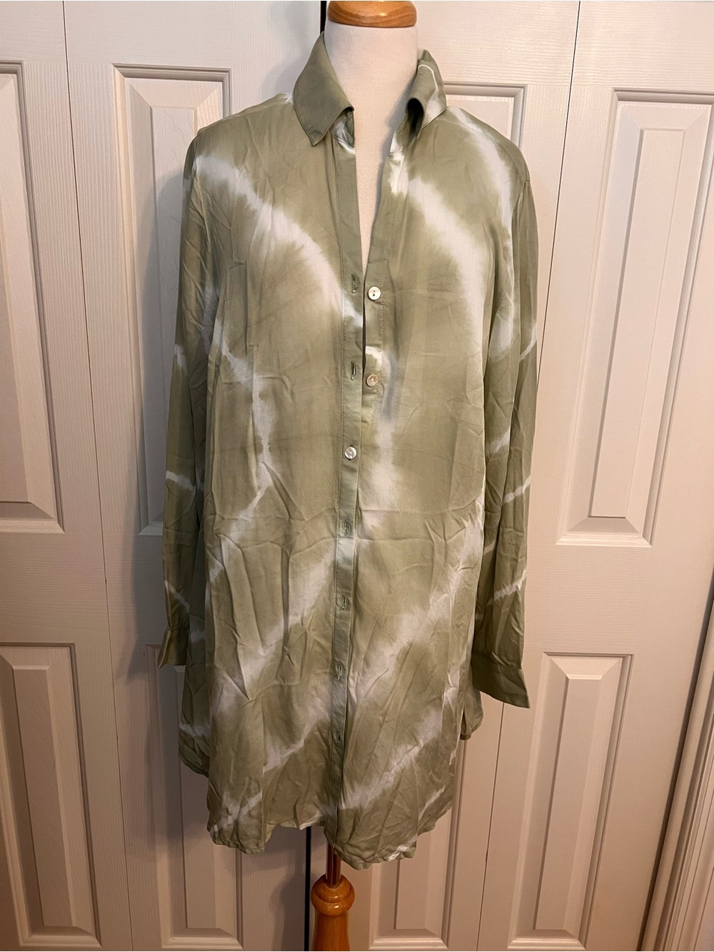 NWT Soft Surroundings Dasha Green Tie Dye Tunic Blouse Size Large